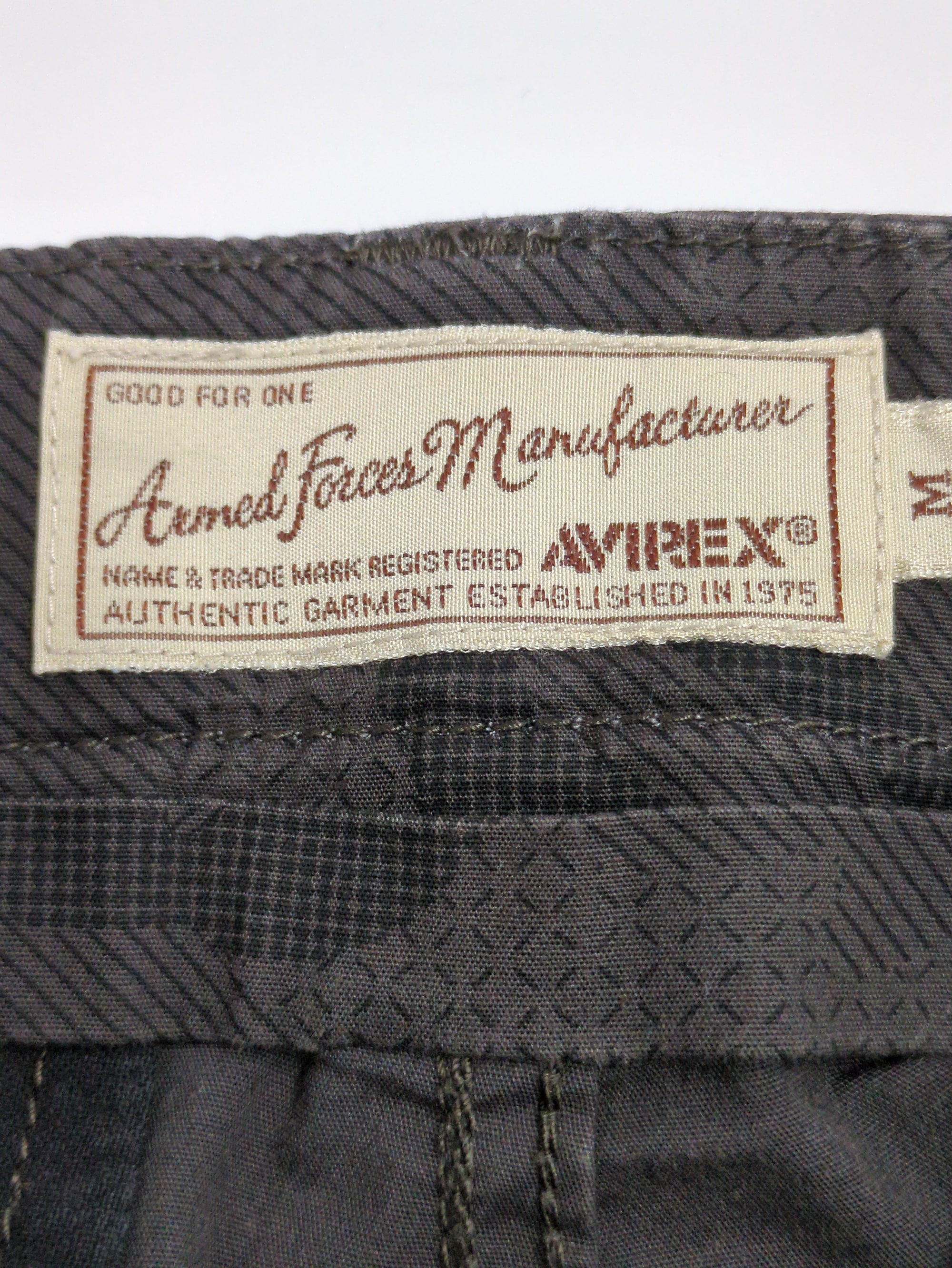 AVIREX / クロップドパンツ