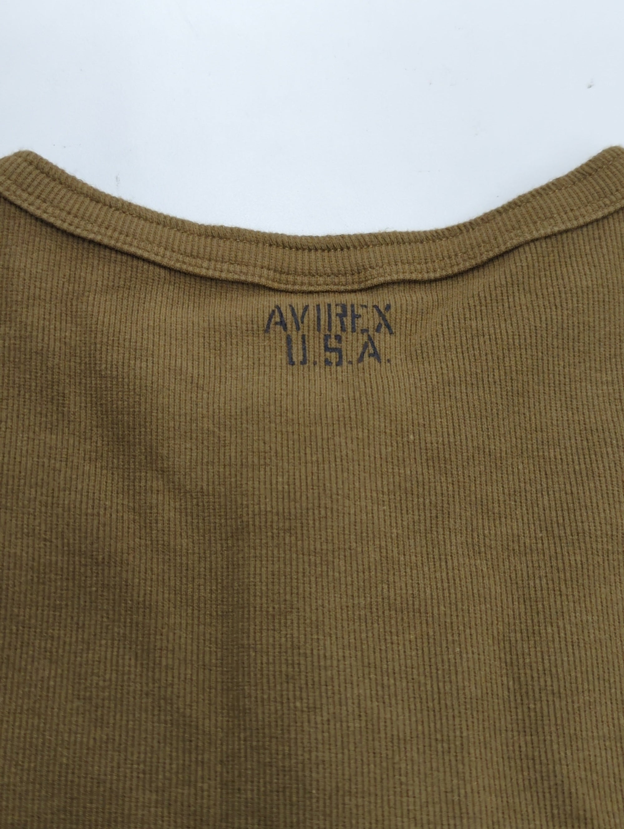 AVIREX / 《DAILY/デイリー》RIB S/S HENLEY NECK T-SHIRT/リブ 半袖 ヘンリーネック Tシャツ デイリーウェア