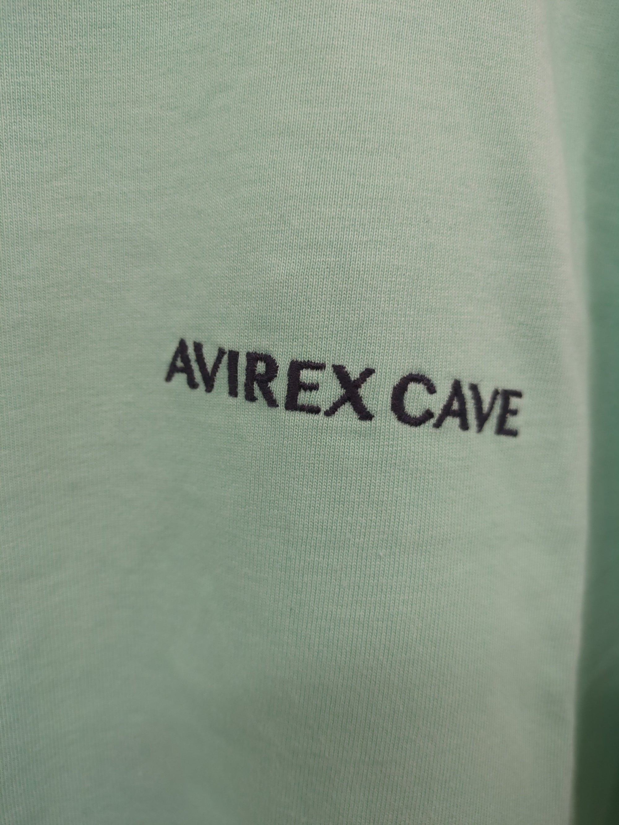 AVIREX / ヘビーオンス エンブロイダリー Tシャツ ノウティス/HEAVY OZ EMBROIDERY T-SHIRT NOTICE<br><br>