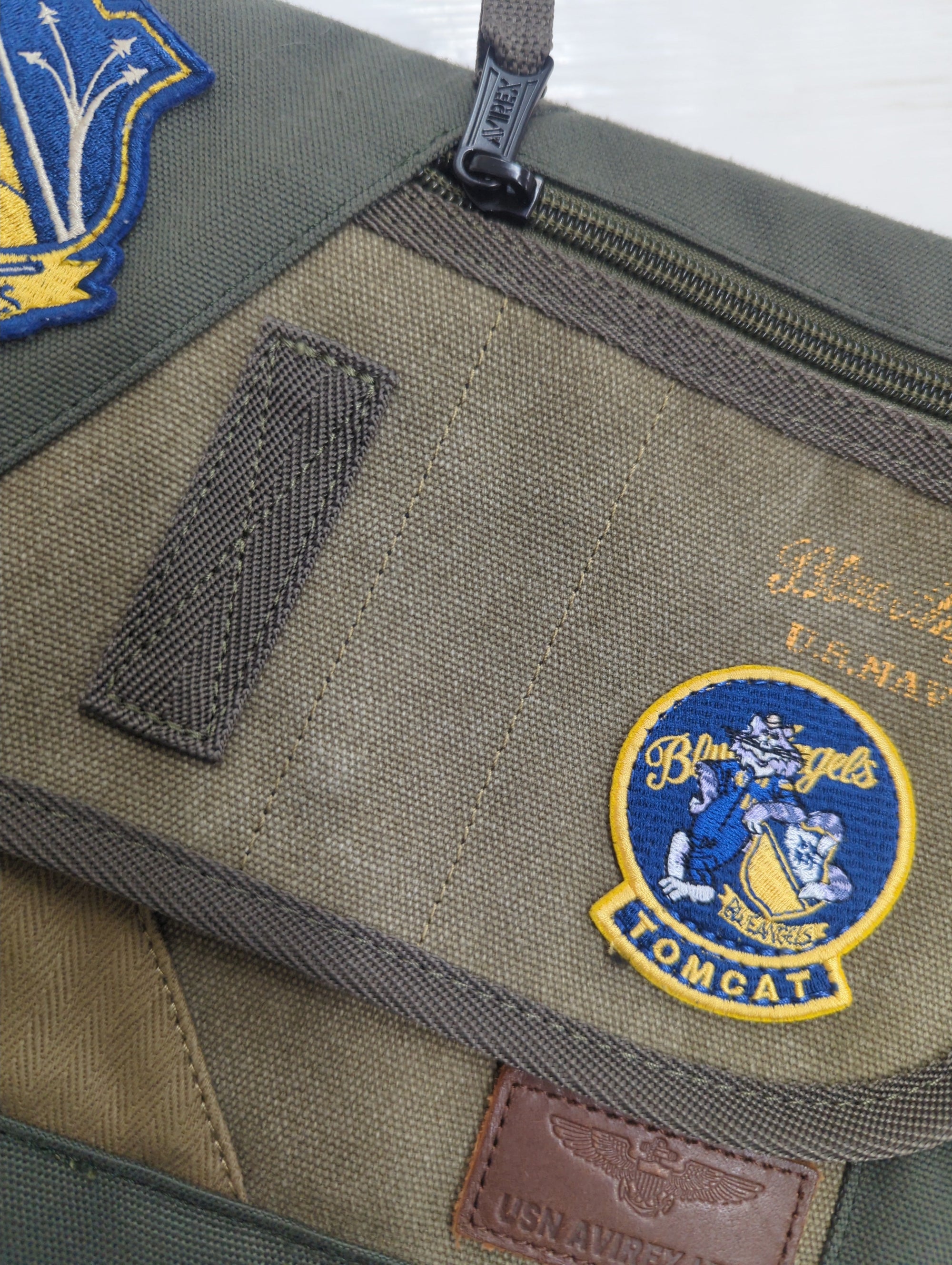 AVIREX / TOMCAT MINI SHOULDER BAG / TOP GUN 2 AVX3520K