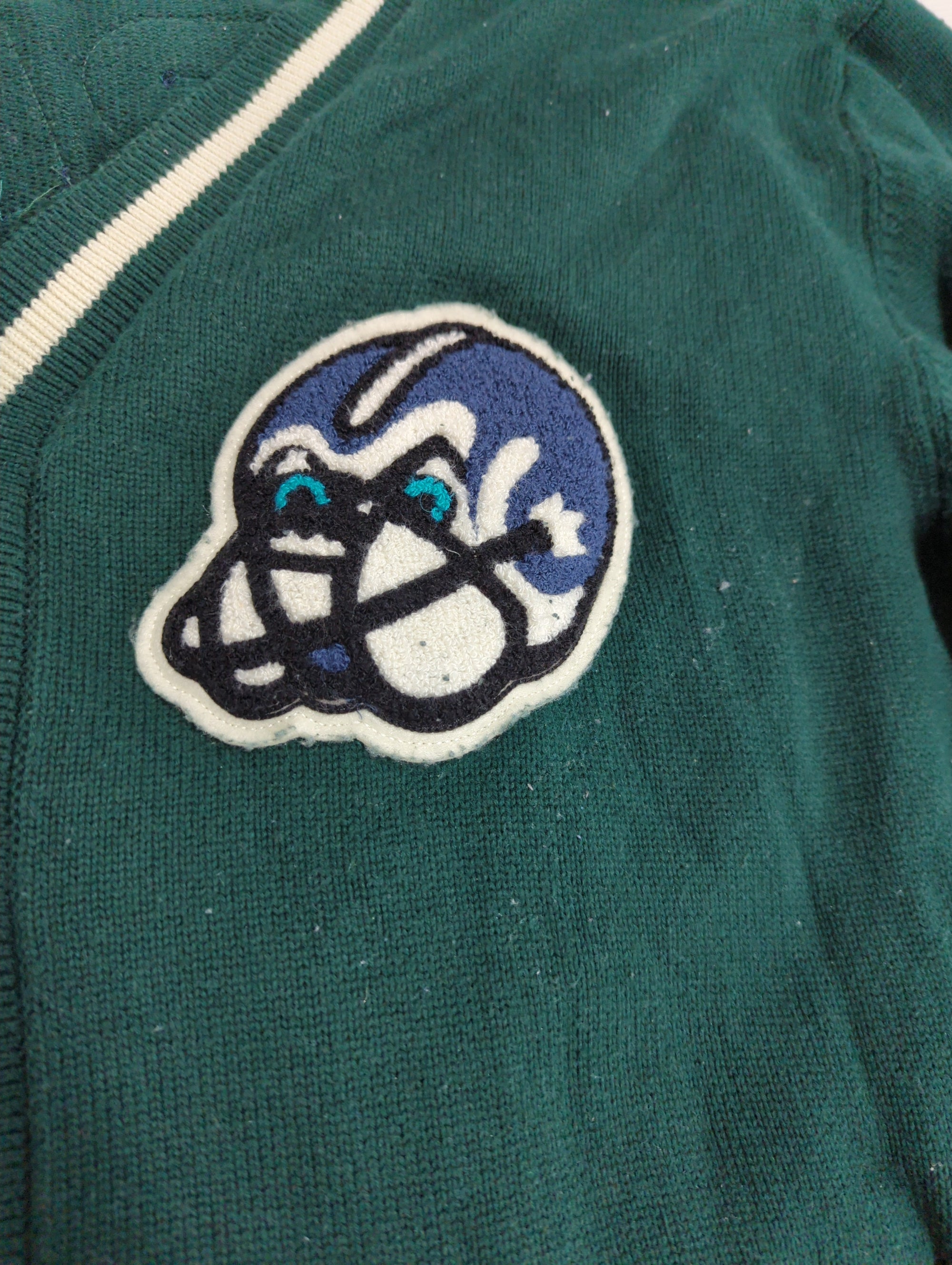 AVIREX / LETTERED CHENILLE PATCH KNIT CARDIGAN / レタード シェニール パッチ ニット カーディガン