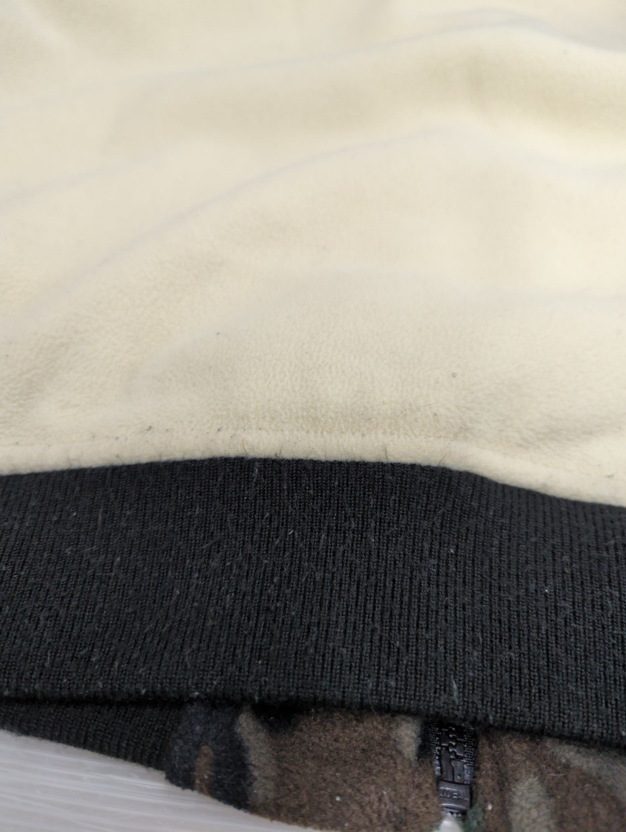 AVIREX / 2トーン ビッグ フリース パーカー / 2TONE BIG FLEECE PARKA