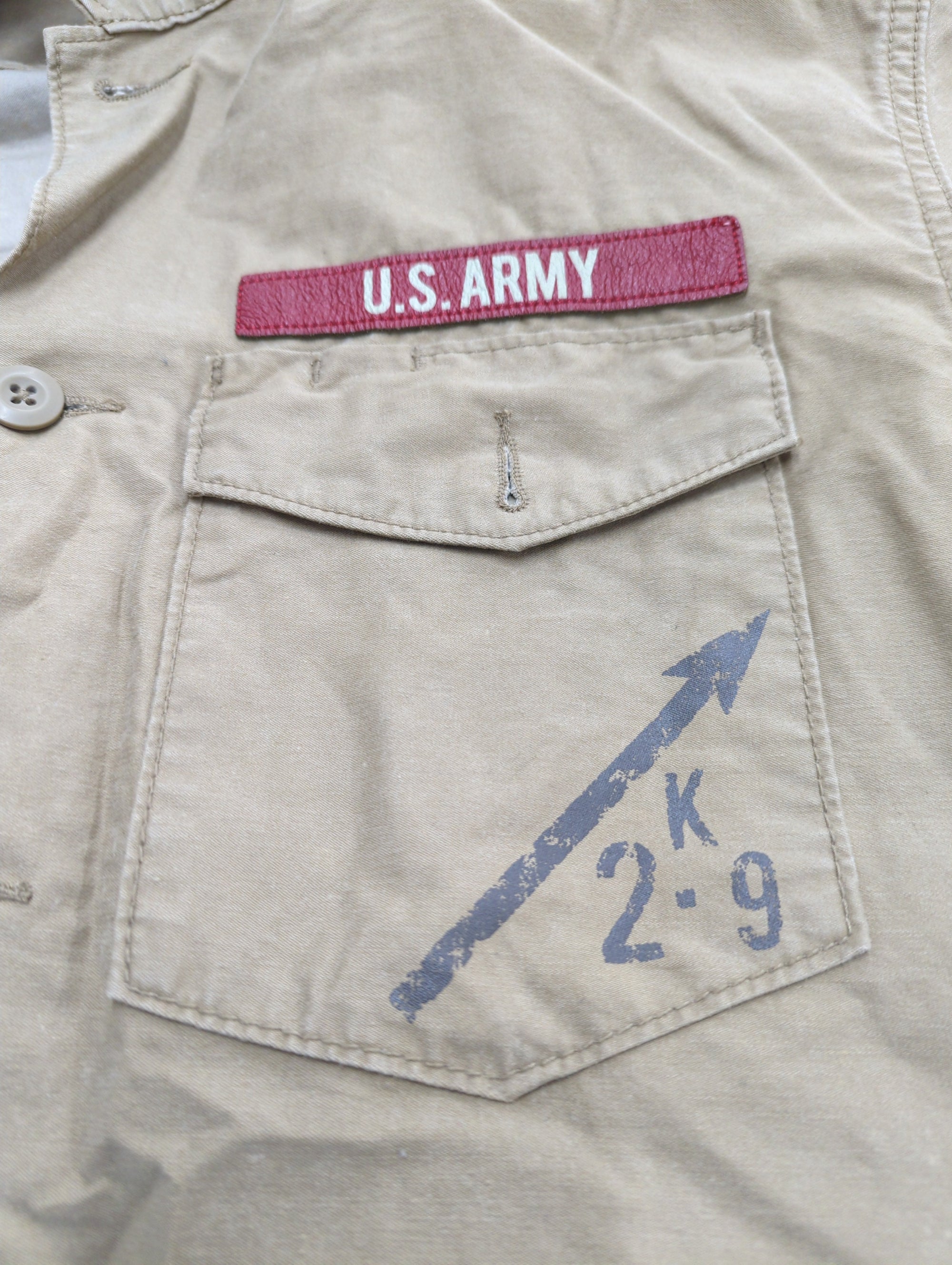 AVIREX / LEATHER PATCH SHIRT