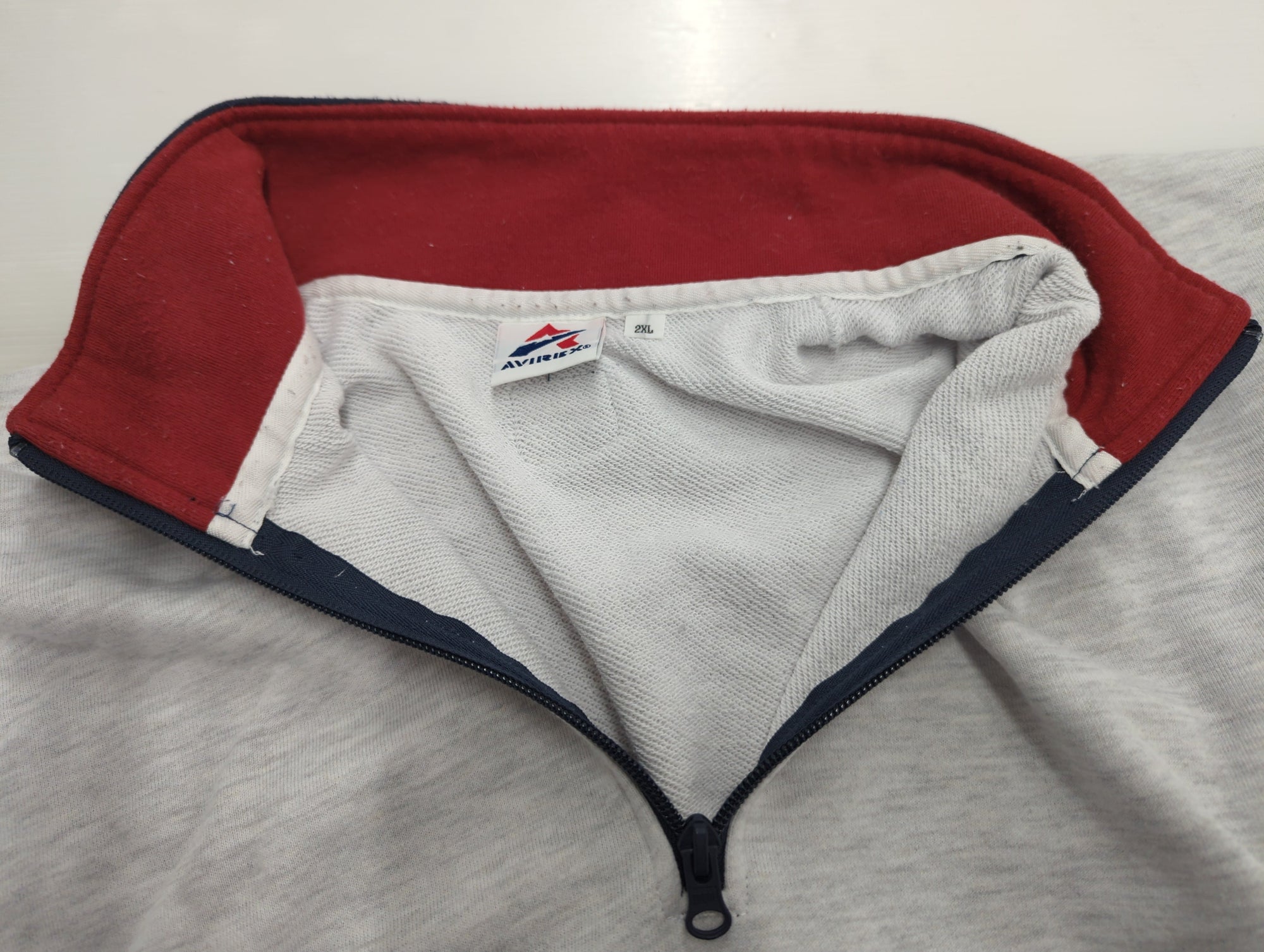 AVIREX / 《直営店限定》LOGO HALF ZIP SWEAT / ロゴ ハーフジップ スウェット