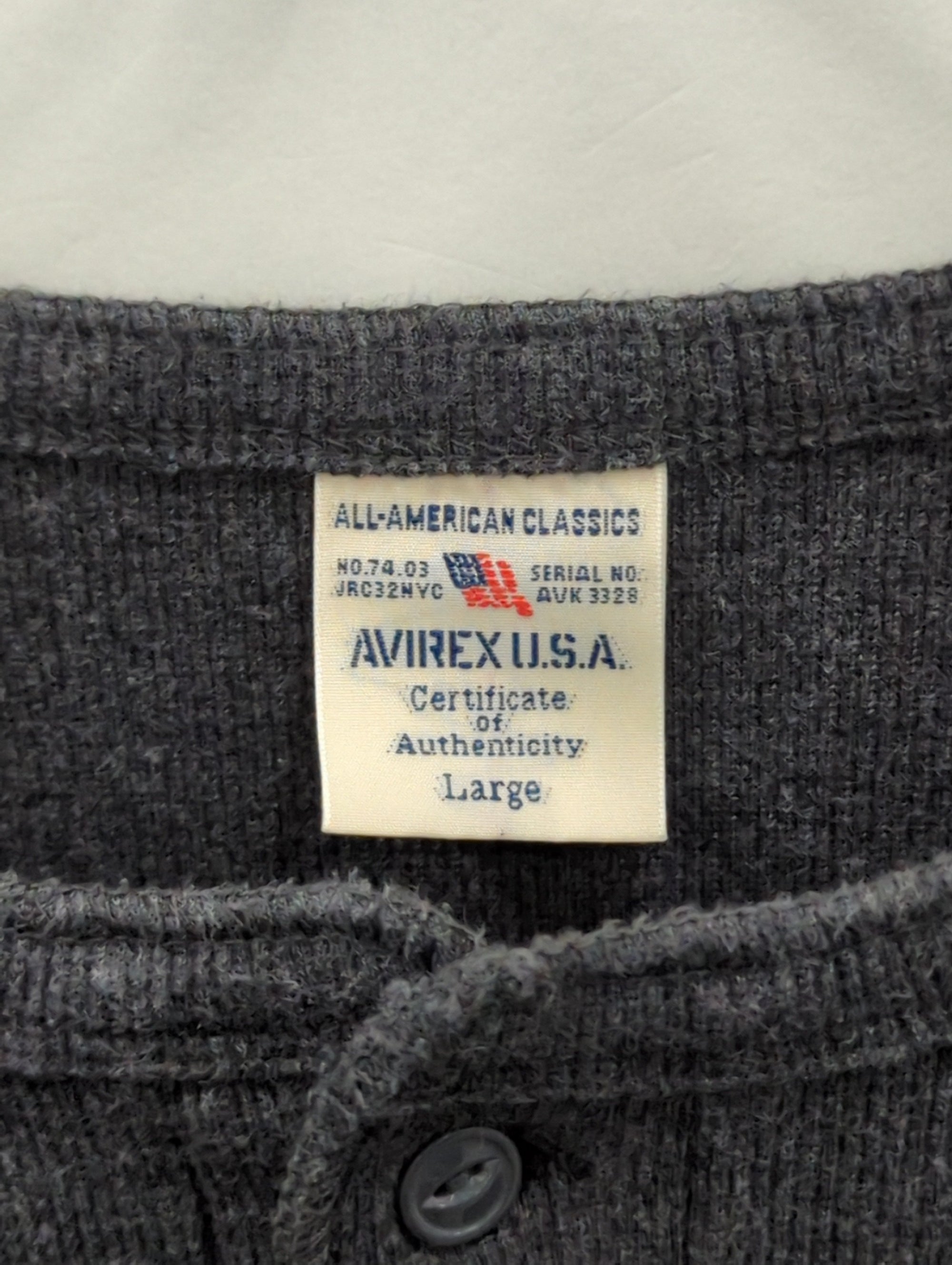 AVIREX / 《DAILY/デイリー》RIB L/S HENLEY NECK T-SHIRT/リブ 長袖 ヘンリーネック Tシャツ デイリーウェア