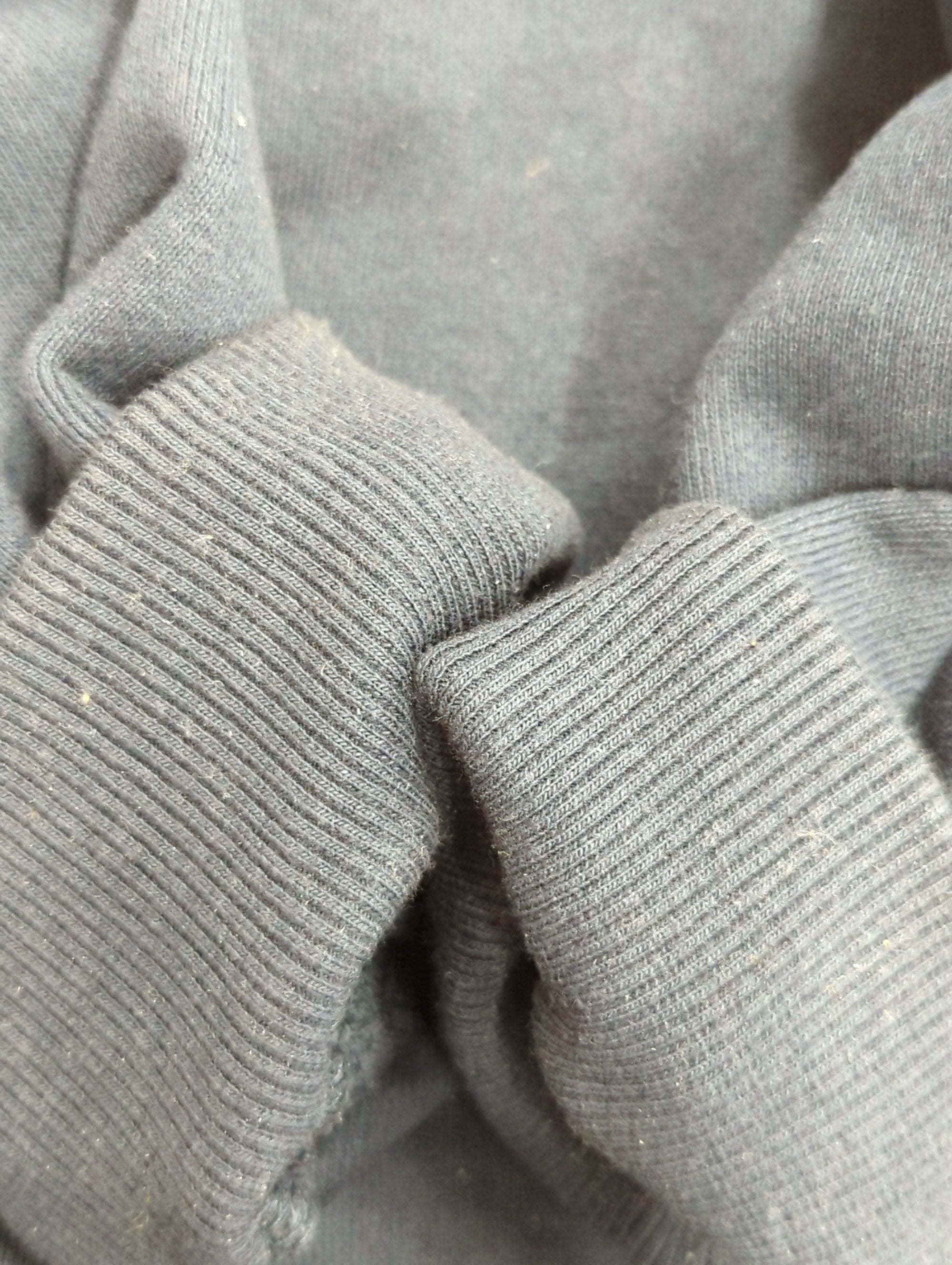 AVIREX / 《WEB&DEPOT限定》HENLY NECK PENANT PATCHED SWEAT